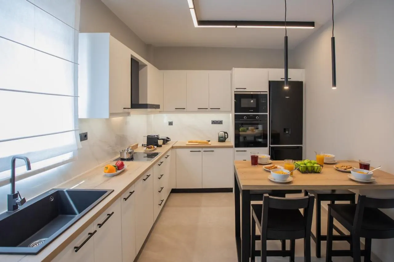 Willa Moncasa Al Centro Lixouri 0*,